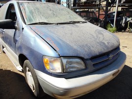 1999 TOYOTA SIENNA LE LIGHT BLUE 3.0L AT 2WD Z18329